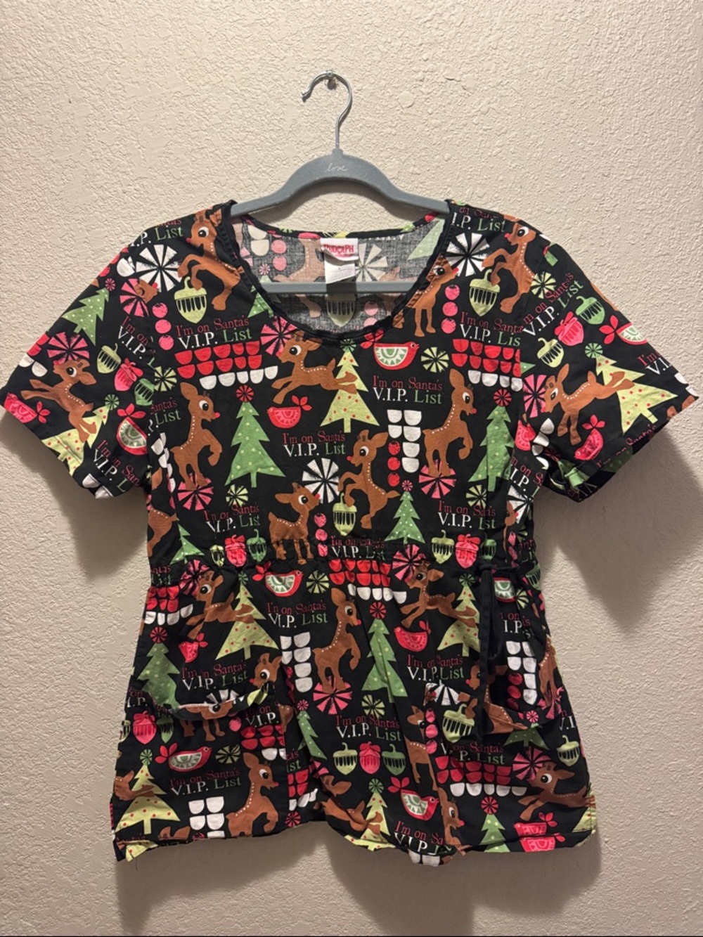 Holiday Reindeer Print Women’s Scrub Top